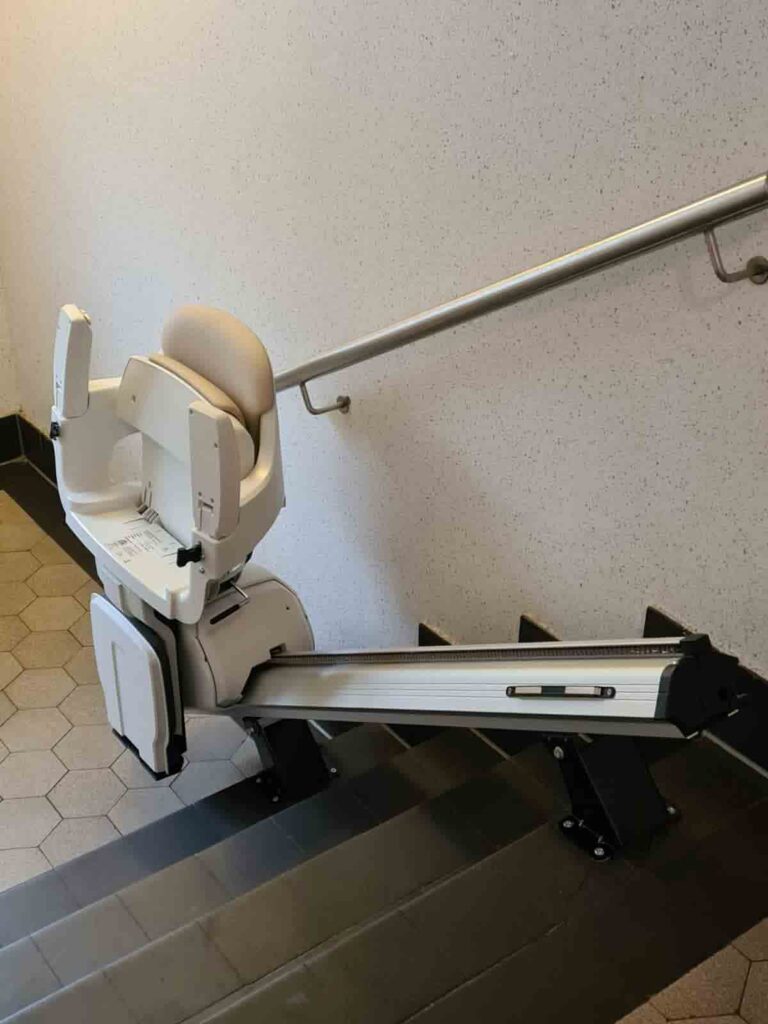Gerader Treppenlift
