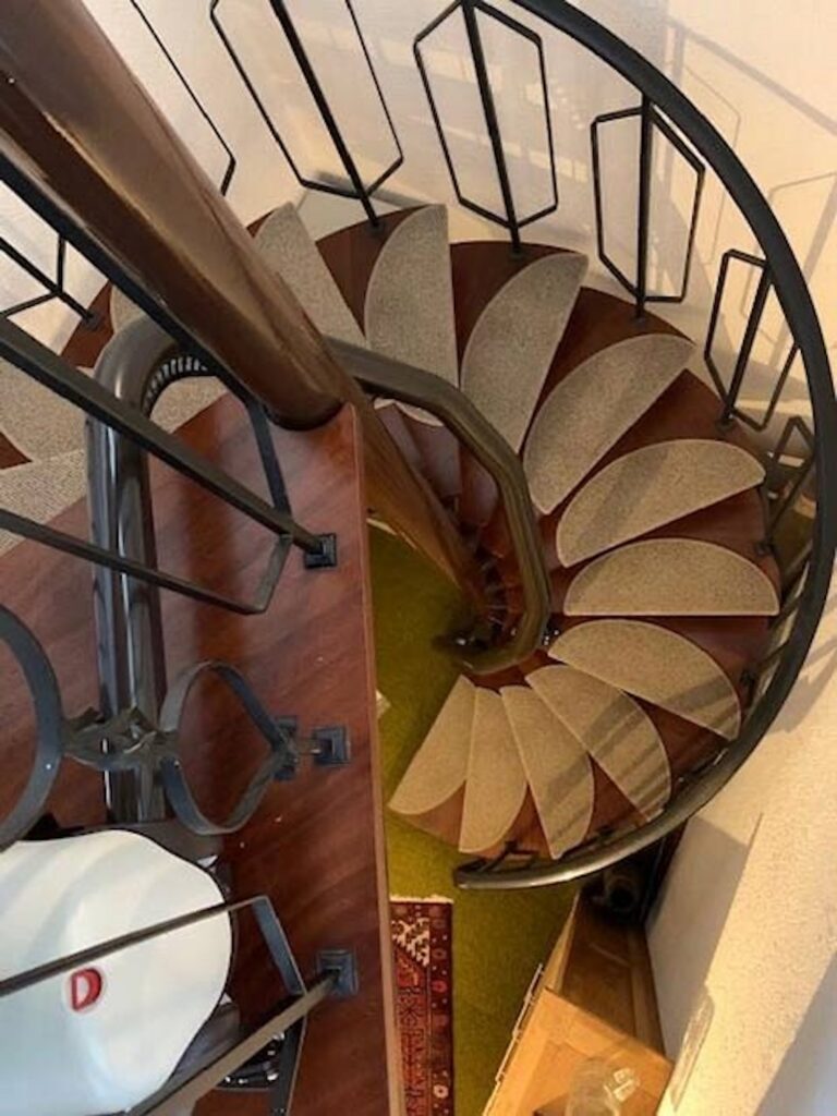 Treppenlift Wendeltreppe